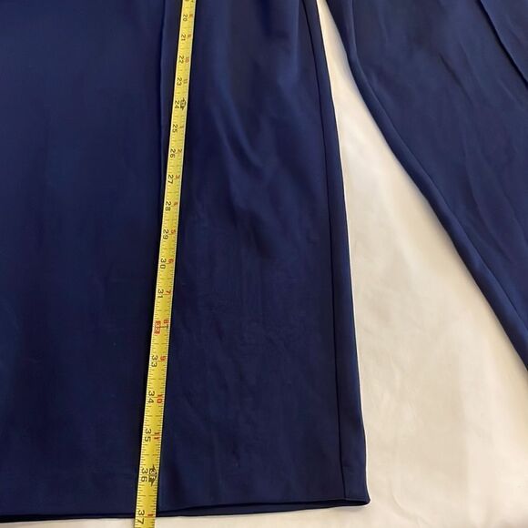 C. D. DANIELS PULL ON BLUE SHORT PANTS.  NEW WITH TAGS - Picture 4 of 10